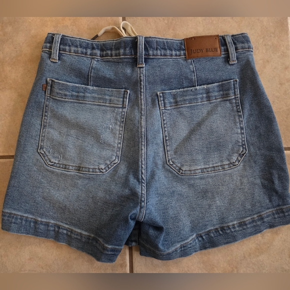 Cuff Jogger Denim Shorts - Picture 3 of 5